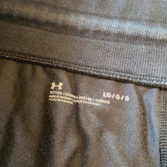 Under Armour UA fitted black joggers size large - Picture 8 of 9
